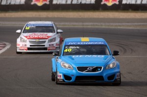 Tezak,      ali kompetitivan WTCC vikend za Volvo Polestar Racing u Kini